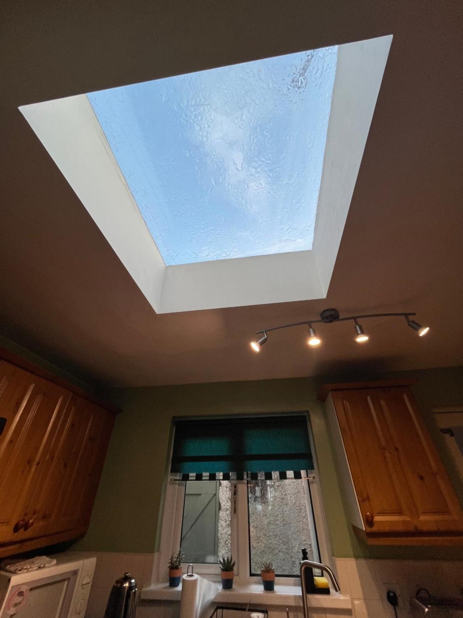 J&S Downtown Sky Attic House Apartment Белфаст Екстериор снимка